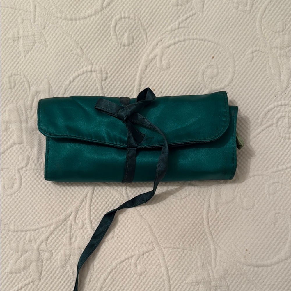 Elegant Green Cosmetic & Organizer Clutch